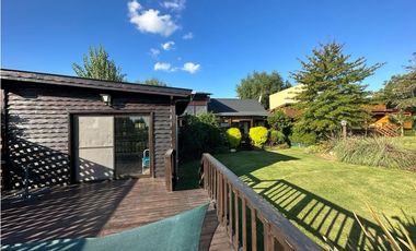 Cabaña a la venta en Barrio Yacht Club Guazu