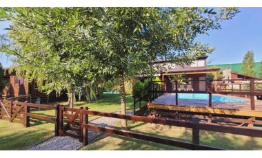 Cabaña en venta en Yacht Club Guazu