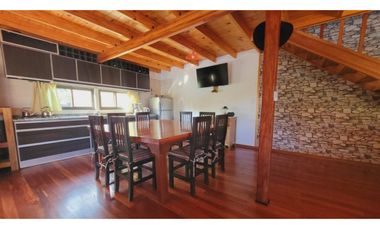 Cabaña en venta en Yacht Club Guazu