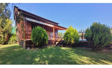 Cabaña en venta en Yacht Club Guazu