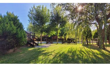 Cabaña en venta en Yacht Club Guazu