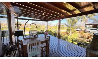 Cabaña en venta en Barrio Yacht Club Guazu