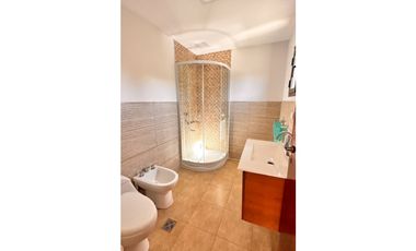 Cabaña en venta en Barrio Yacht Club Guazu