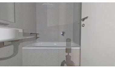 Moderno tres Ambientes en  Alquiler en Torre Boschetto - Belgrano -