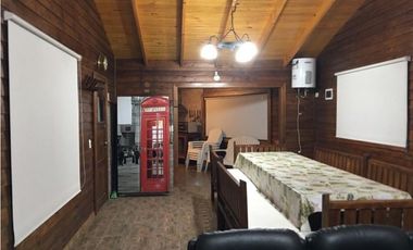 Cabaña en venta en Barrio Yacht Club Guazu