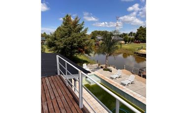 Cabaña en Barrio La Isla en venta