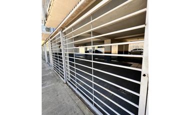 Departamento dos ambientes en zona residencial a la venta