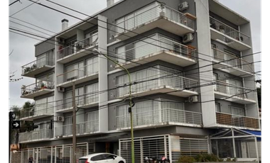 Departamento dos ambientes en zona residencial a la venta