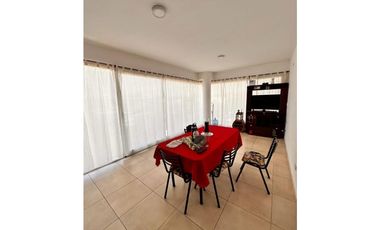 Departamento dos ambientes en zona residencial a la venta