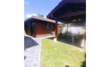 Venta Hermosa casa 3 ambientes en Santa Clara