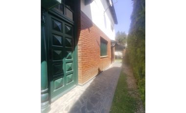 Venta Hermosa casa 3 ambientes en Santa Clara