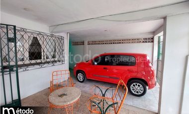 Casa en Venta - Corrientes Cap. - 4 Dorm. - Brasil N° 1850