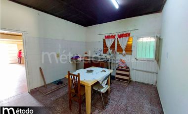 Casa en Venta - Corrientes Cap. - 4 Dorm. - Brasil N° 1850