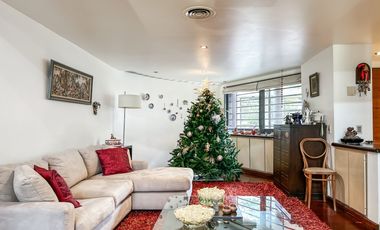 Exclusiva casa en venta de 8 ambientes con piscina y jardin en Florida