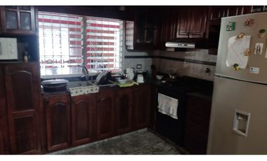 CASA EN VENTA EN  ITUZAINGO NORTE!!