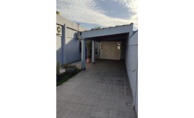 CASA EN VENTA EN  ITUZAINGO NORTE!!