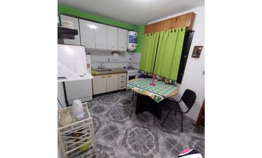 EXCELENTE DUPLEX SANTA TERESITA