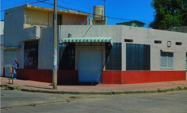 VENDO LOCAL COMERCIAL EN BELLA VISTA