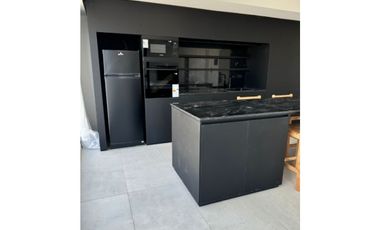 Depto. TRIPLEX 2 AMBIENTES C/ TERRAZA Y PARRILLA PROPIA  en Palermo