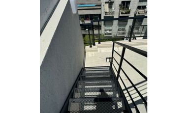 Depto. TRIPLEX 2 AMBIENTES C/ TERRAZA Y PARRILLA PROPIA  en Palermo