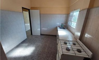 DEPARTAMENTO TRES AMBIENTES CASTELAR NORTE!!!