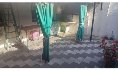 OPORTUNIDAD CASA EN CASTELAR SUR!!