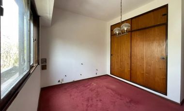 EXCELENTE PROPIEDAD EN CASTELAR SUR!!!!