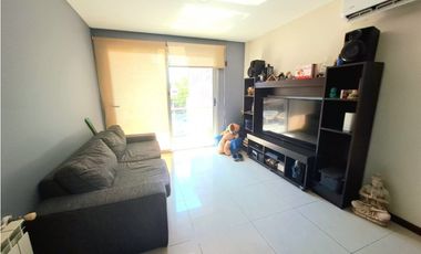 DEPARTAMENTO EN CASTELAR NORTE!!!