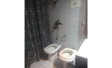 DUPLEX EN VENTA EN CASTELAR NORTE!!