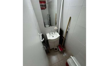 PH EN VENTA EN CASTELAR SUR!!