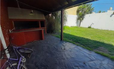CASA EN VENTA EN ITUZAIGO NORTE!!