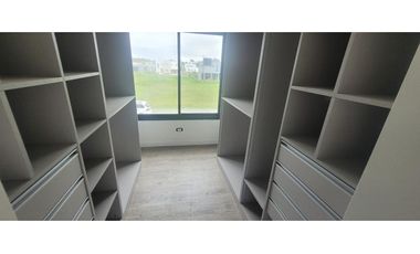 OPORTUNIDAD PROPIEDAD EN SOLAR DE ALVAREZ!!!!