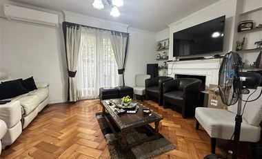 Casa en Venta en HERMOSA CASA EN VENTA SECTOR RESIDENCIAL CONSOLIDADO DE ALTA PLUSVALIA EN COMUNA DE PROVIDENCIA