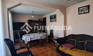 Casa en Venta en Cuarta Transversal / Decima Avenida