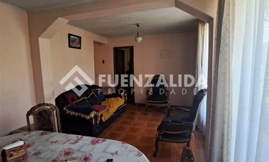 Casa en Venta en Cuarta Transversal / Decima Avenida