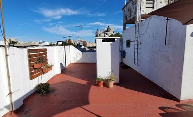 VENTA PH 2 AMBIENTES FLORESTA APTO CRÉDITO