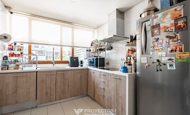 Departamento en Arriendo en Vitacura, Las Hualtatas