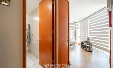 Departamento en Arriendo en Vitacura, Las Hualtatas