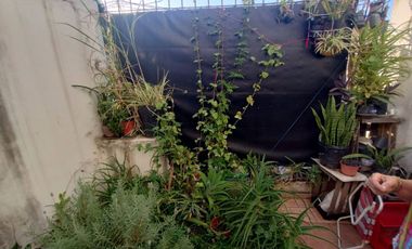 PH, Alq, 2 amb c/ patio, i. Casanova