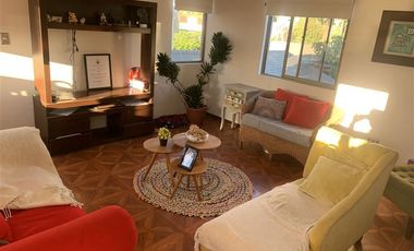 Casa en Arriendo en Psje Nuevo Uno 3891