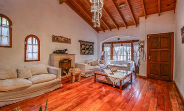 VENTA CASA 5AMB BECCAR CON PILETA