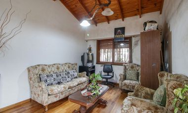 VENTA CASA 5AMB BECCAR CON PILETA