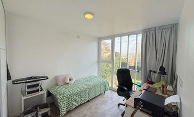 Duplex en VENTA en Gonnet 2 dormitorios