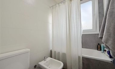 Duplex en VENTA en Gonnet 2 dormitorios