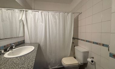 Venta PH 2 ambientes Saavedra con balcón cochera
