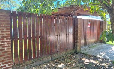 Venta Casa 4 amb. Pileta Galería Cochera. Escobar