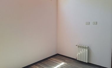 Venta Casa 4 amb. Pileta Galería Cochera. Escobar