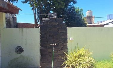 Venta Casa 4 amb. Pileta Galería Cochera. Escobar