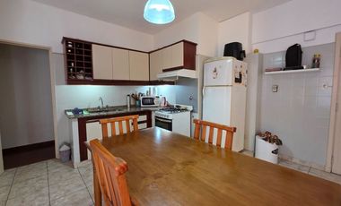 DEPTO EN VENTA 4 AMB LANÚS CON PATIO