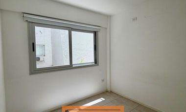 DEPARTAMENTO 2 AMB en SANTOS LUGARES. TRES DE FEBRERO